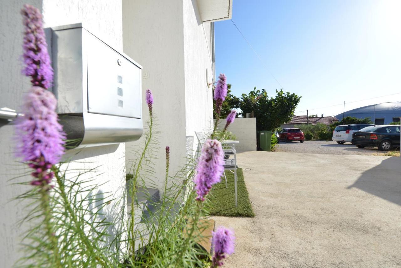 Beautiful 1-Bed Apartment Kristijan Zadar Exterior photo