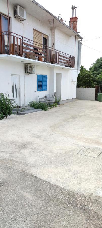 Beautiful 1-Bed Apartment Kristijan Zadar Exterior photo